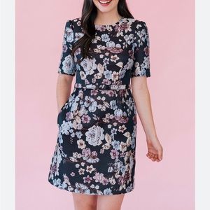 Gal Meets Glam Presley Floral Jacquard Dress with Pockets Size 8
